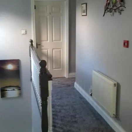 Ashfield 4*
